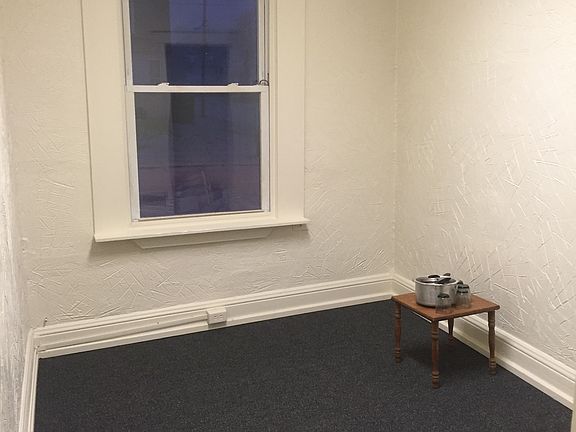 5th image of 901 Bingham Ave #2