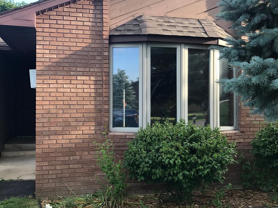 1st image of 131 Erin Ct