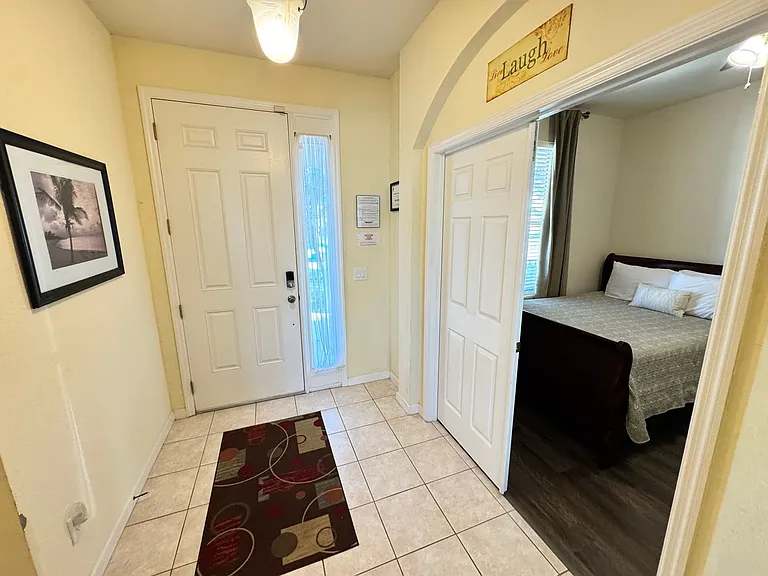 4986 Thames St W — Photo 24