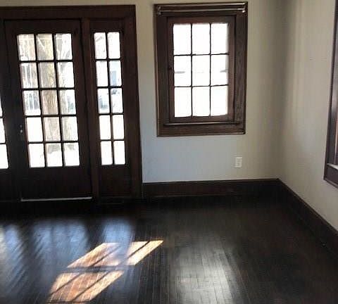 5th image of 5012 University Ave