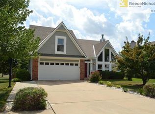 1221 NE 102nd Pl, Kansas City, MO 64155