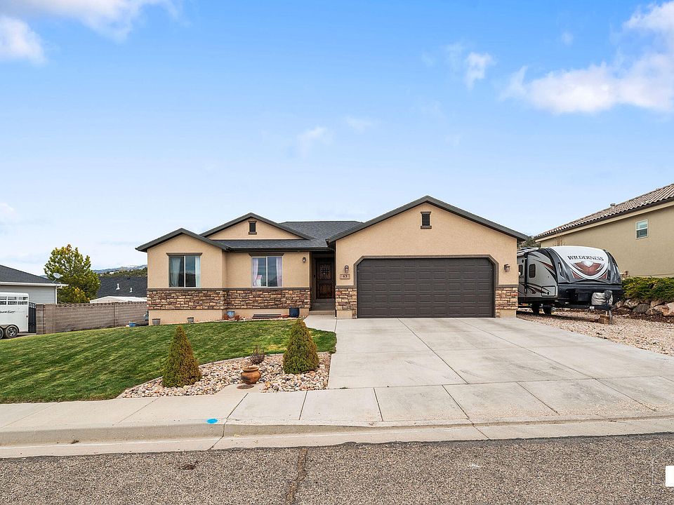 1st image of 63 S Marble Canyon Dr