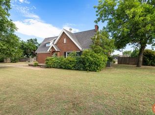 400 Santa Anna Ave, Coleman, TX 76834