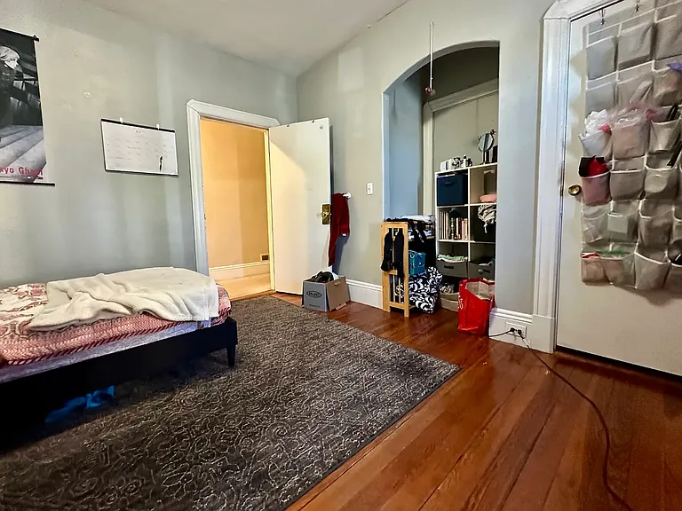535 Washington St #2B — Photo 10