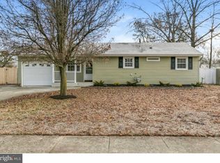 23 Stagecoach Rd, Southampton, NJ 08088