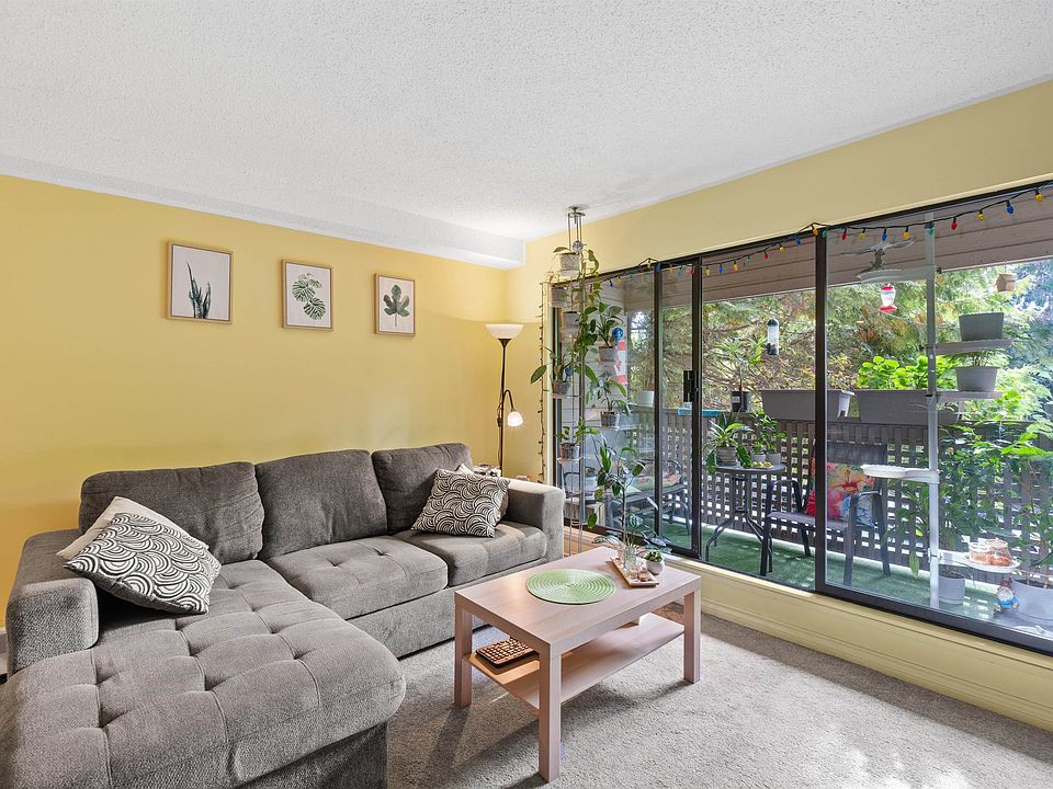 1st image of 423 Agnes St #108