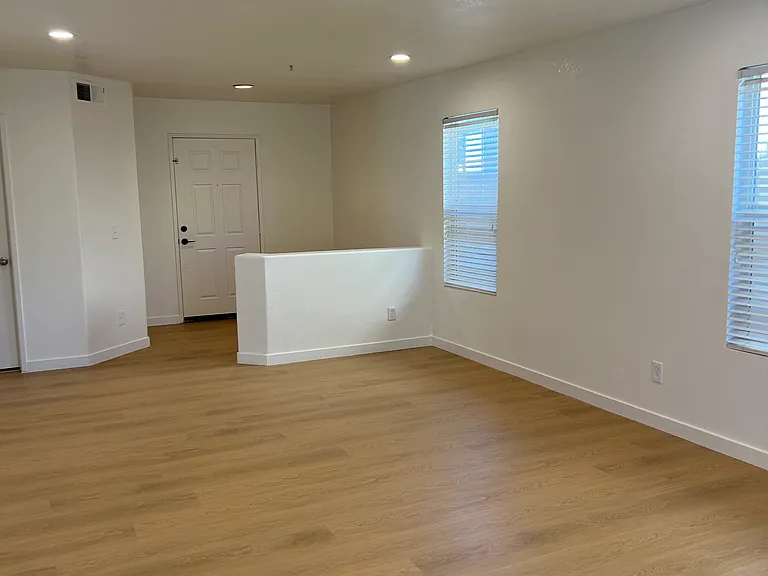 16194 Los Coyotes St — Photo 15
