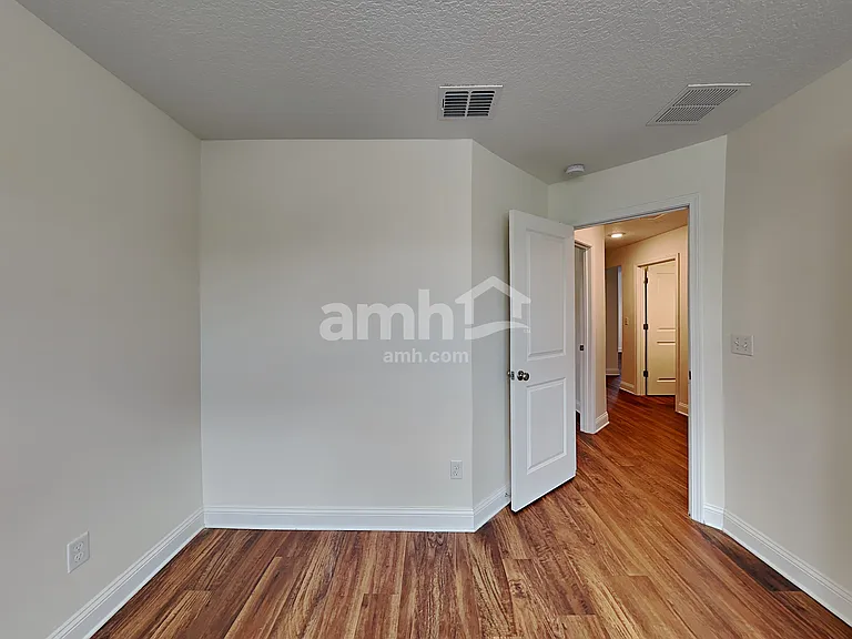 740 Celebration Ln — Photo 22