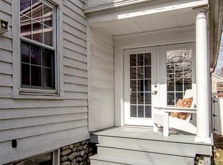 10 Sunset Hill Ave, Norwalk, CT 06851