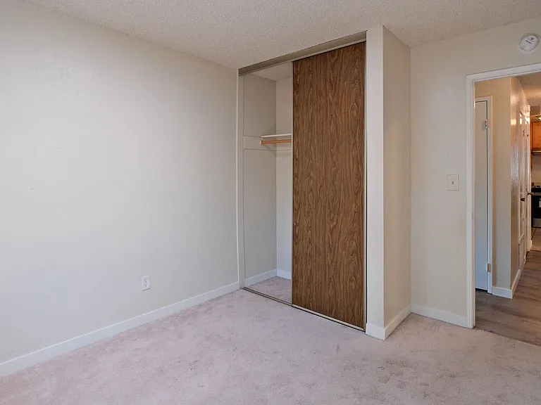 505 Mission Pl — Photo 22