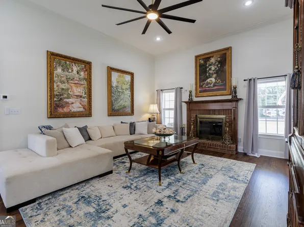 3761 Knights Mill Dr, Valdosta, GA 31605