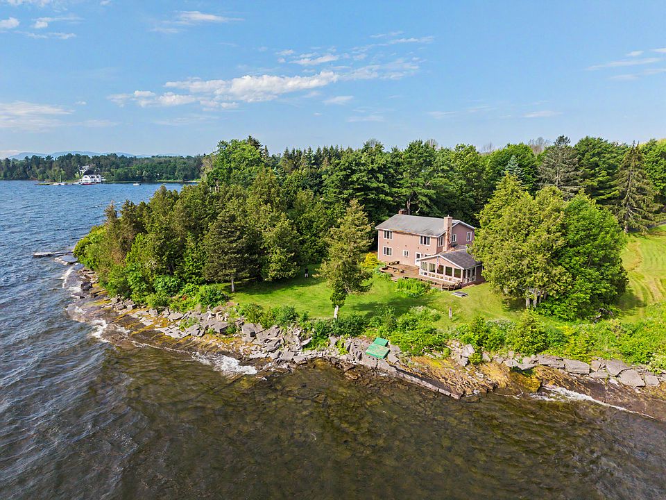 1st image of 8 Coastland Dr
