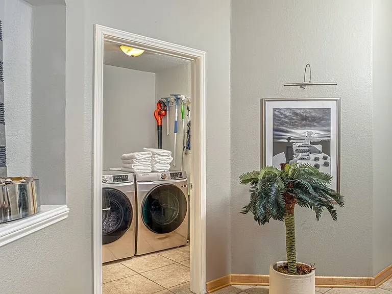 Laundry Room Cabinet