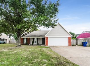 7260 Dunbarton Dr, Horn Lake, MS 38637