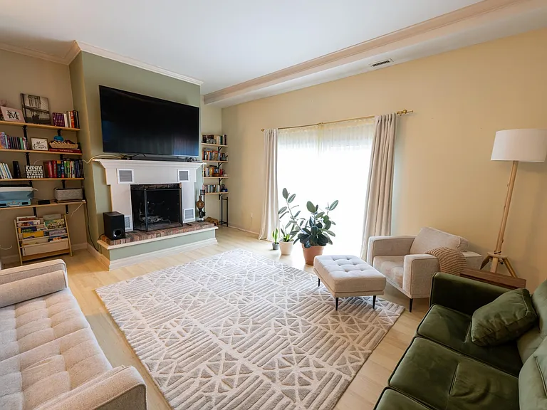 Living room-3