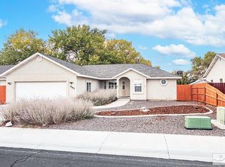862 Augusta Ln, Fallon, NV 89406