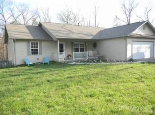 3214 Warpath Dr, Crossville, TN 38572