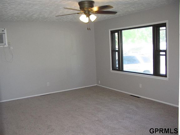 3rd image of 4103 High Meadows Ln