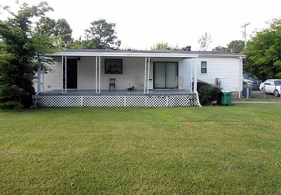 3rd image of 727 W Sagefield Dr