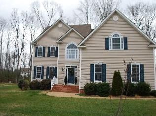 8376 Windsor Dr, Mechanicsville, VA