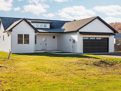 11507 S Sunset Dr, Empire, MI, 49630