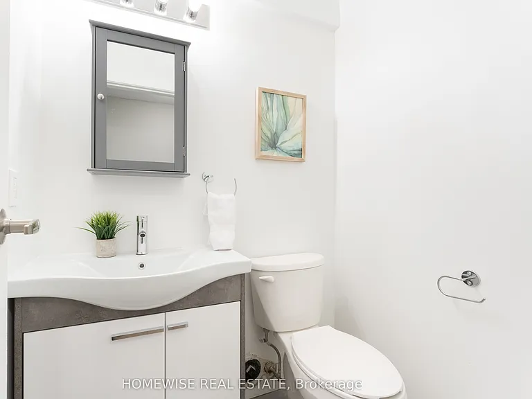 240 Ormond Dr #D8 — Photo 16