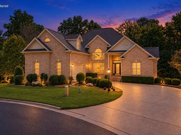 320 Cascade Dr, Paducah, KY 42003