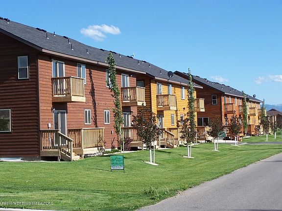 5th image of 135 E Valley Dr #4