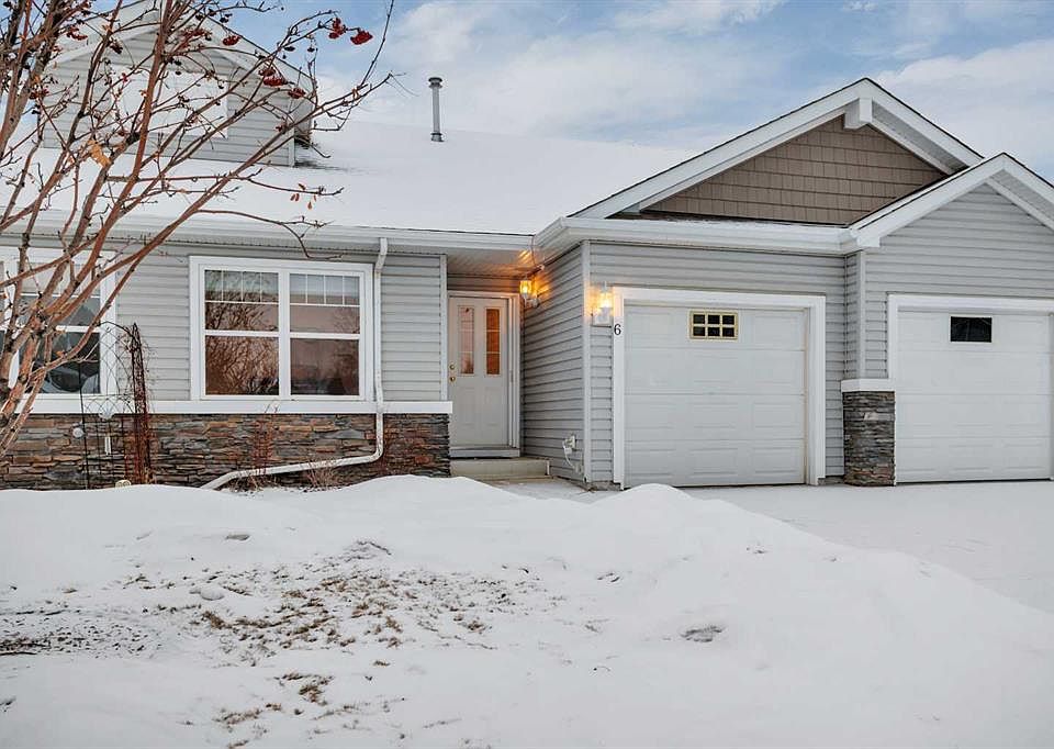 1st image of 6 NE Jenkins Dr