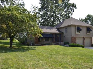8701 Hadley St, Overland Park, KS 66212