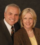 Mary Ann & Gerald Laurita, Agent in Westport, CT