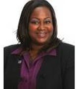Quantane Higginbotham, Agent in White Plains, MD