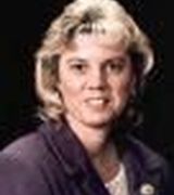 Patty Thompson, Agent in Newport, ME