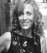 Tina Deconne, Agent in Milford, CT