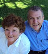 Ray and Janet Pucci, Agent in Delhi, NY