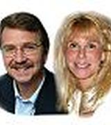 Chip Sutton and Kim Wells, Agent in Derry, NH