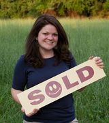 Laura Jackson, Agent in Paris, KY