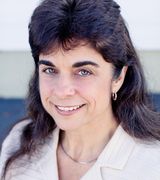 Stephanie Berry, Agent in Fort Bragg, CA