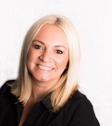 Vanessa Moore, Agent in Newport Beach, CA