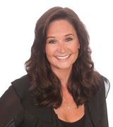 Tina Swanson, Agent in Eagan, MN