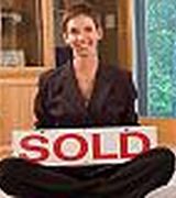 Tina Bann, Agent in Altoona, WI