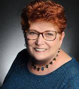 Mary M Davenport, Agent in Fort Myers, FL