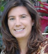 Susan Deloria, Agent in Lahaina, HI