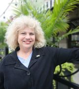 Maggie Robinson, Agent in Lakewood, OH