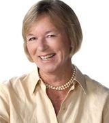 Fiona Tustian, Agent in Charlottesville, VA