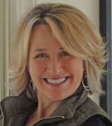 Megan Mehlhope, Agent in Darien, CT