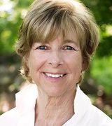 Sarah Janssens, Agent in Stonington, CT