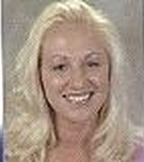 Jorie Thompson, Agent in Eastborough, KS