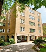 Scott Gomery, in Wilmette, IL