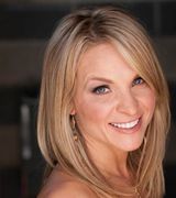 Christina Cloutier, Agent in Glenview, IL